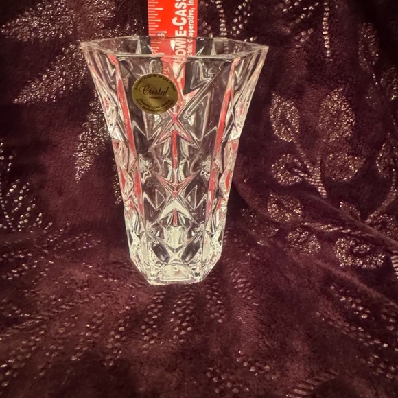 Vintage Cristal D’ Arques France Star Pattern 24% Lead Crystal Vase. 5”tall. - Picture 2 of 5